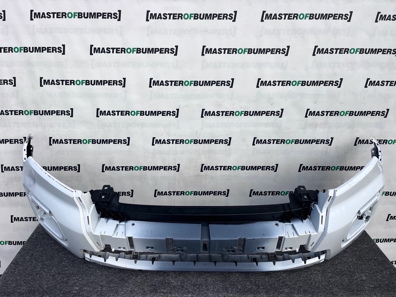 Ford Ranger Wildtrak Pick Up 2019-2022 Front Bumper 4 Pdc Genuine [f766]
