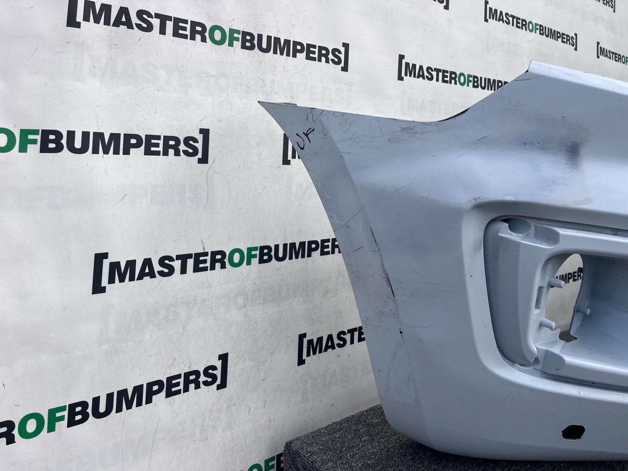 Ford Ranger Wildtrak Pick Up 2019-2022 Front Bumper 4 Pdc Genuine [f766]