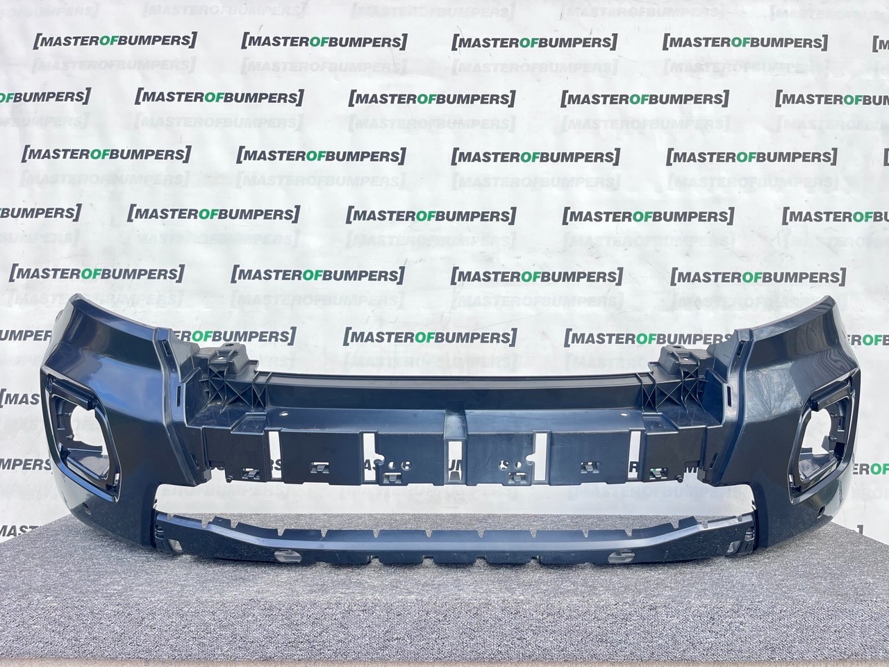 Ford Ranger Wildtrak Pick Up 2019-2022 Front Bumper 4 Pdc Genuine [f767]