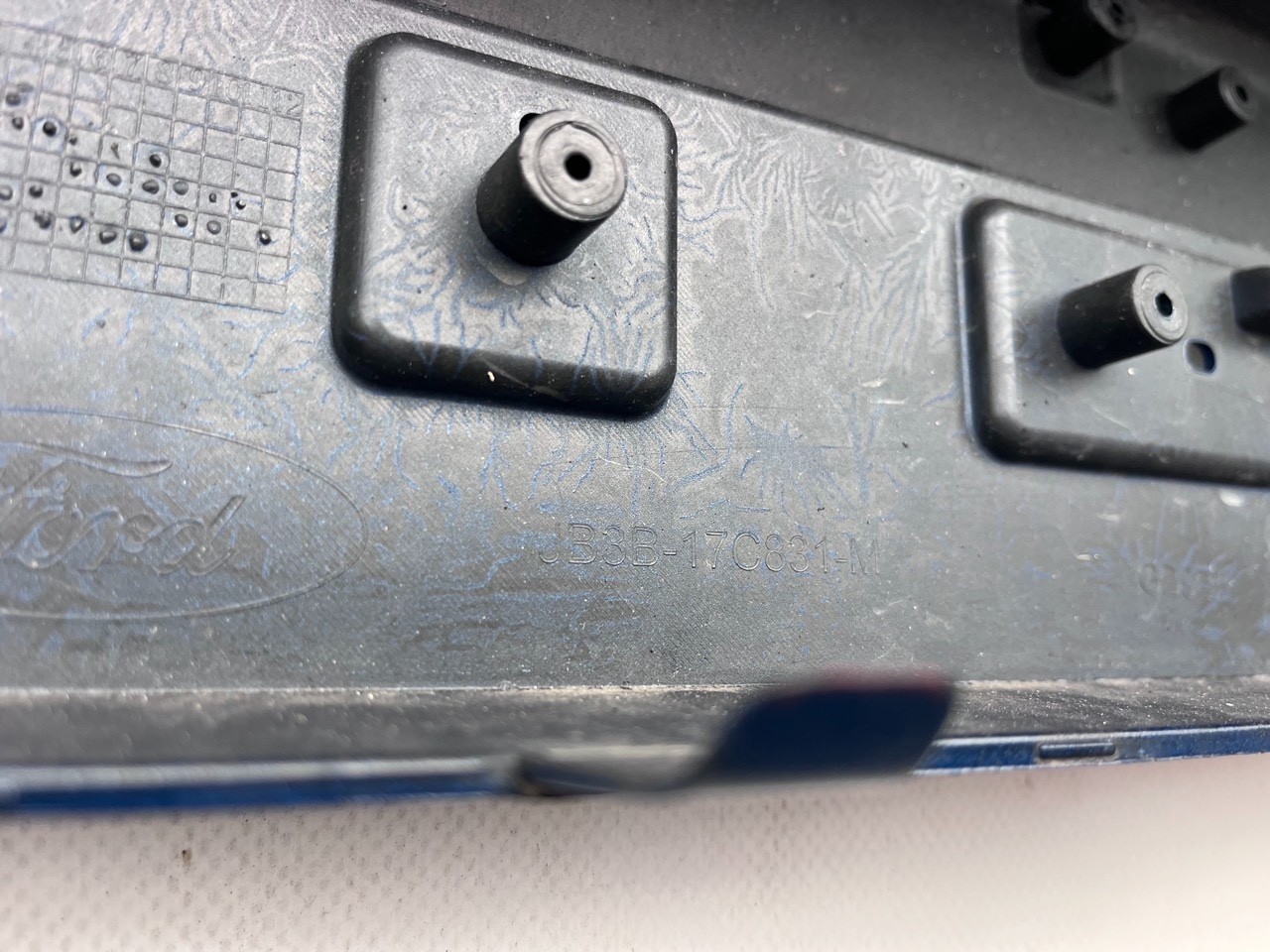 Ford Ranger Limited Pick Up 2019-2022 Front Bumper 4 Pdc Genuine [f762]