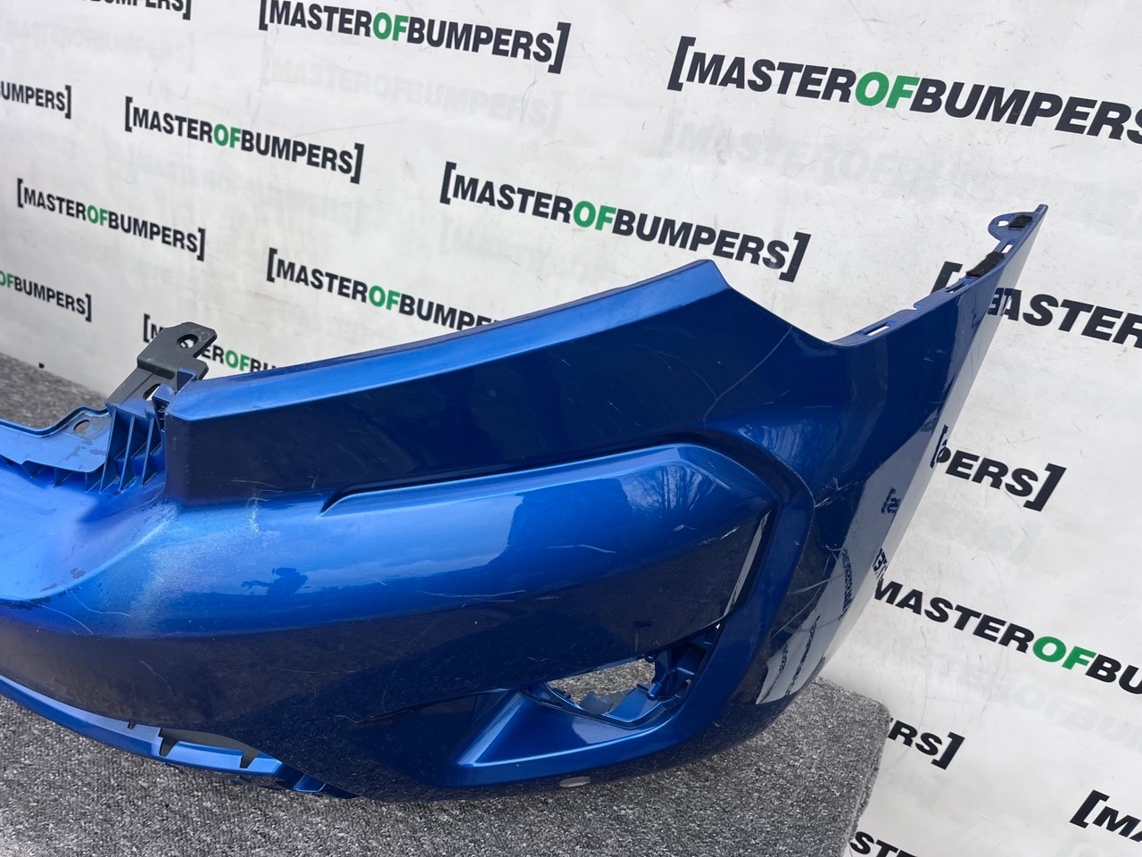 Ford Ranger Limited Pick Up 2019-2022 Front Bumper 4 Pdc Genuine [f762]