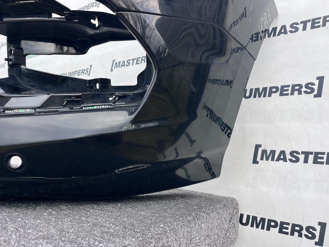 Ford Transit Custom Limited 2018-2023 Front Bumper 4 Pdc Genuine [f801]