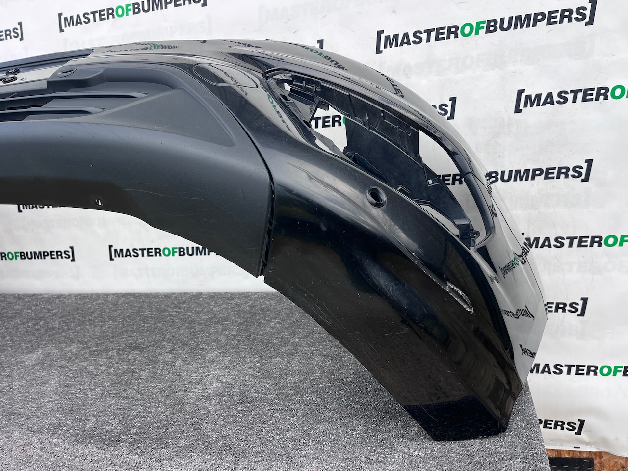 Ford Transit Custom Limited 2018-2023 Front Bumper 4 Pdc Genuine [f801]