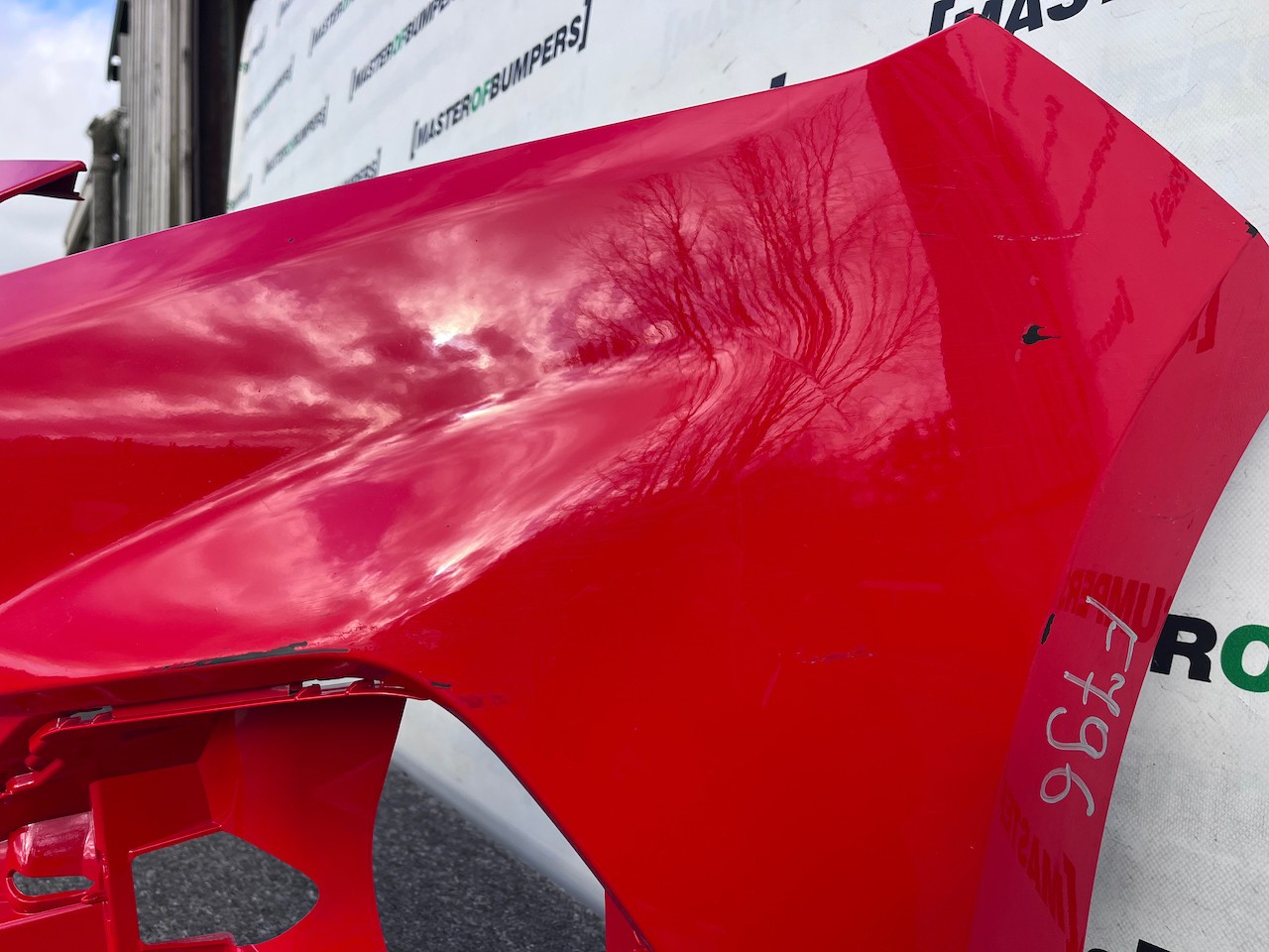 Ford Fiesta St Line Mk10 Hatchback 2017-2021 Front Bumper No Pdc Genuine [f796]