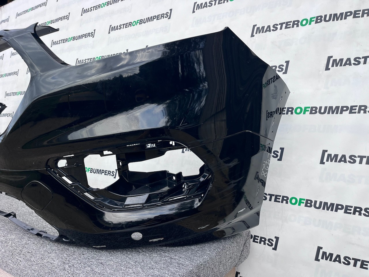 Ford Transit Custom Active Limited 2018-2023 Front Bumper 4 Pdc Genuine [f728]