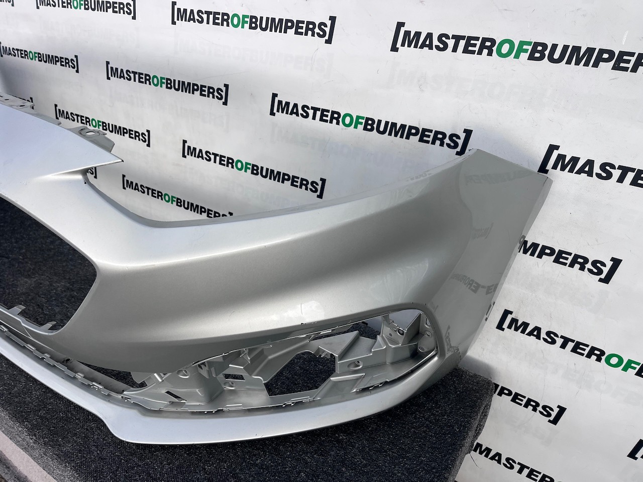 Ford Mondeo St Line Mk4 Lift 2018-2022 Front Bumper 4 Pdc Genuine [f811]