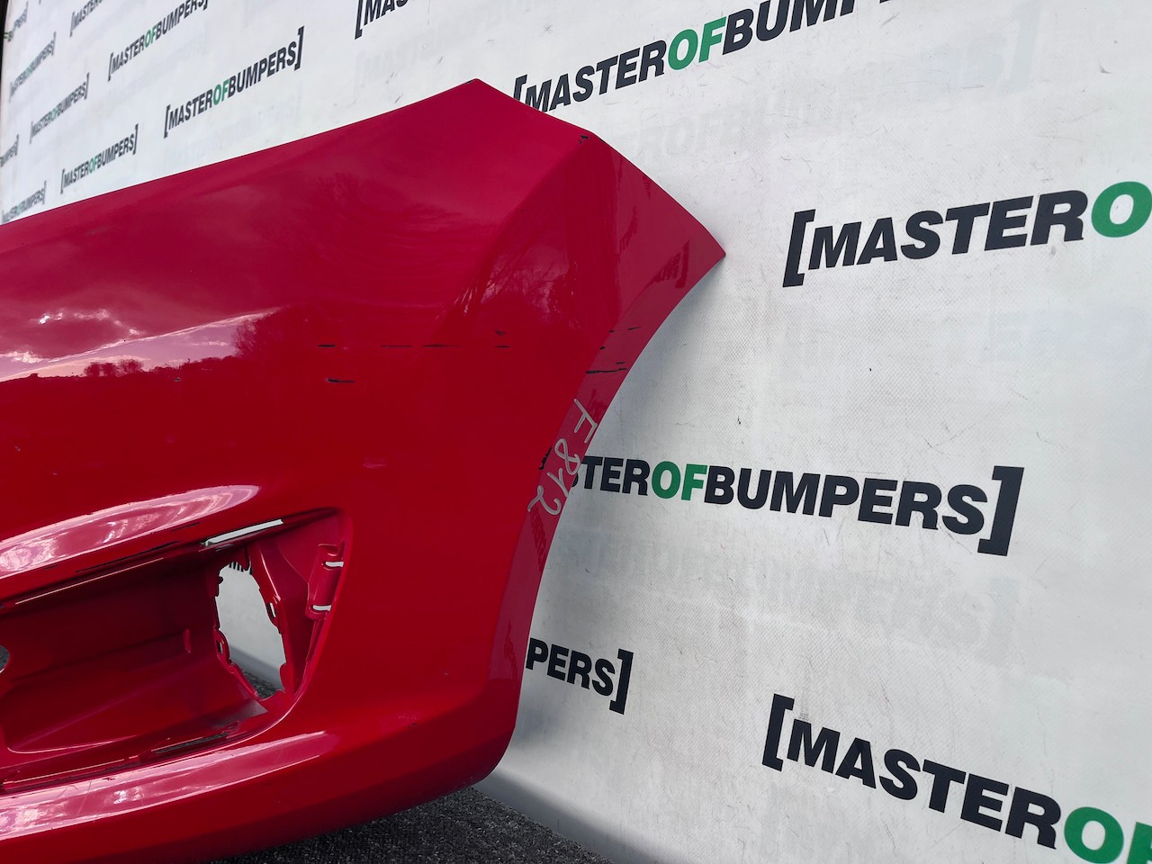 Ford Fiesta Titanium Mk9 Hatchback 2012-2016 Front Bumper No Pdc Genuine [f812]