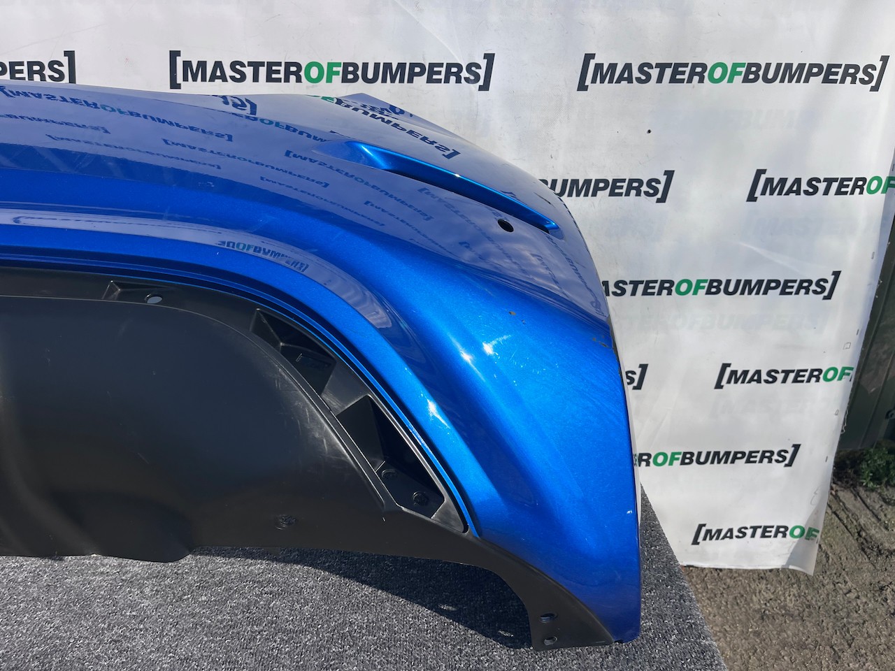 Nissan Leaf Tekna N-connecta Mk2 2017-2022 Rear Bumper 4 Pdc Genuine [l682]