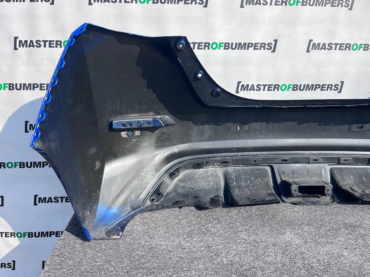 Nissan Leaf Tekna N-connecta Mk2 2017-2022 Rear Bumper 4 Pdc Genuine [l682]