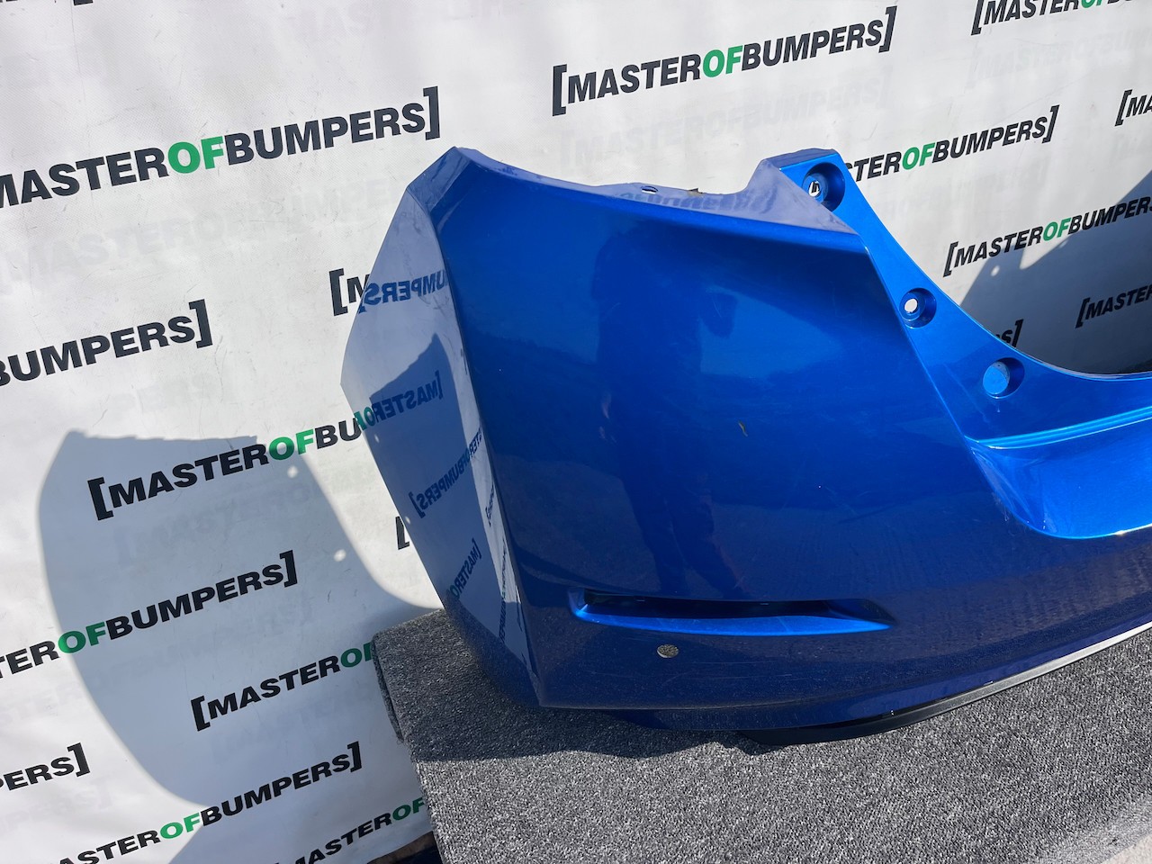 Nissan Leaf Tekna N-connecta Mk2 2017-2022 Rear Bumper 4 Pdc Genuine [l682]