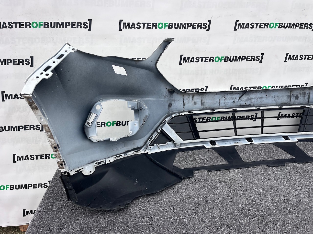Ford Kuga Se Titanium Mk2 Lift 2017-2020 Front Bumper No Pdc Jets Genuine [f817]