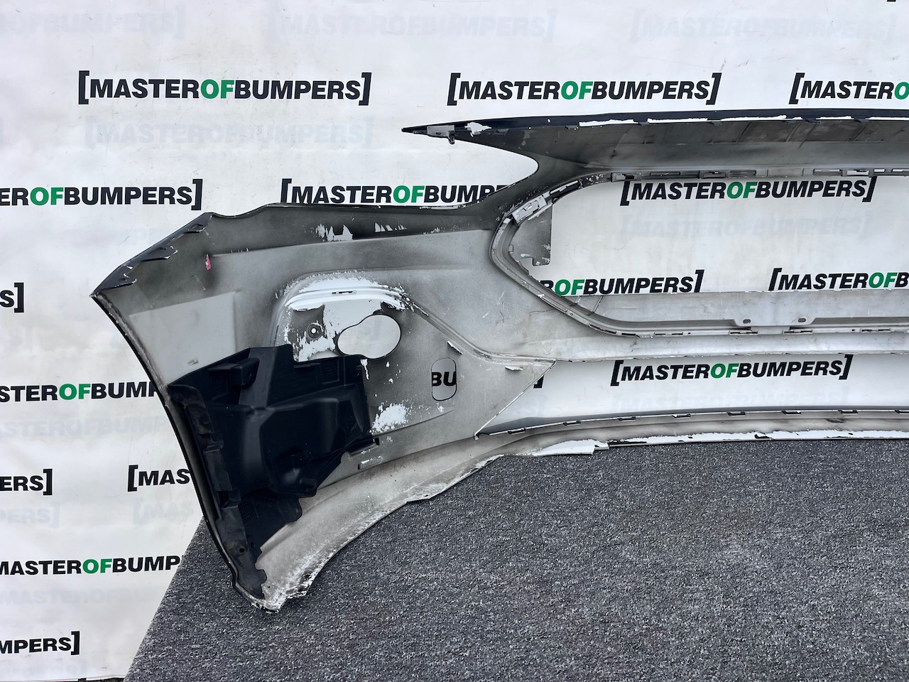 Ford Focus St Line Hatchback Lift 2023-2026 Front Bumper 4 Pdc Genuine [f819]