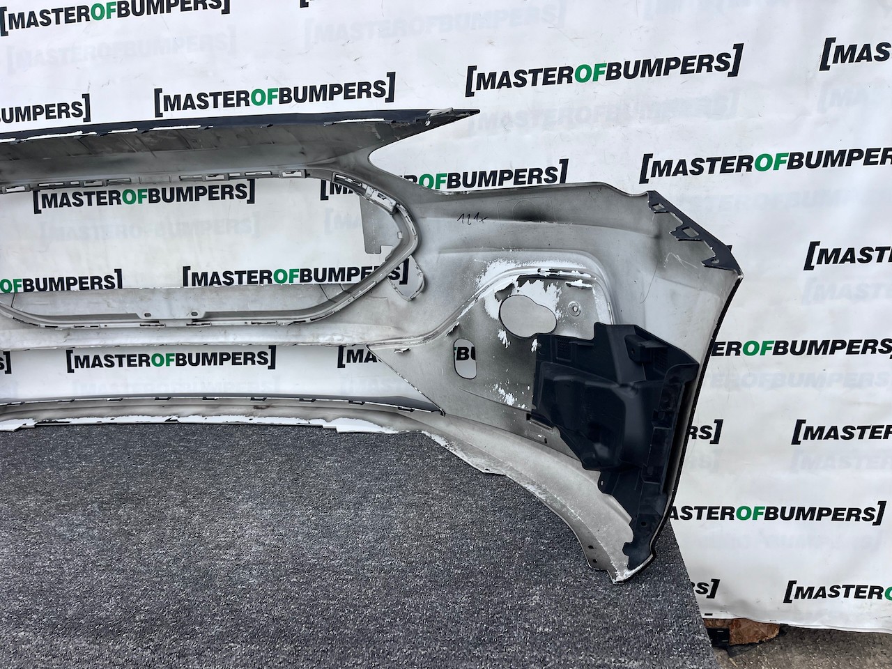 Ford Focus St Line Hatchback Lift 2023-2026 Front Bumper 4 Pdc Genuine [f819]