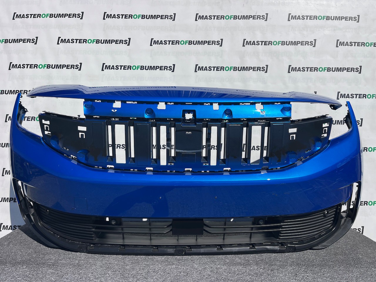 Ford Explorer Premium Style Ev Suv 2023-2026 Front Bumper Pdc Genuine [f824]