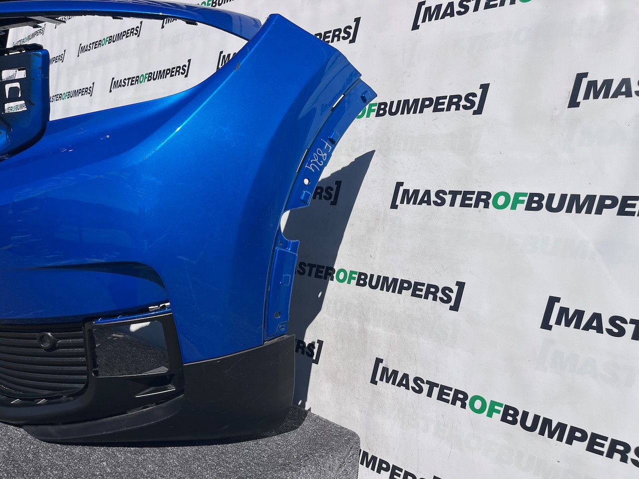 Ford Explorer Premium Style Ev Suv 2023-2026 Front Bumper Pdc Genuine [f824]