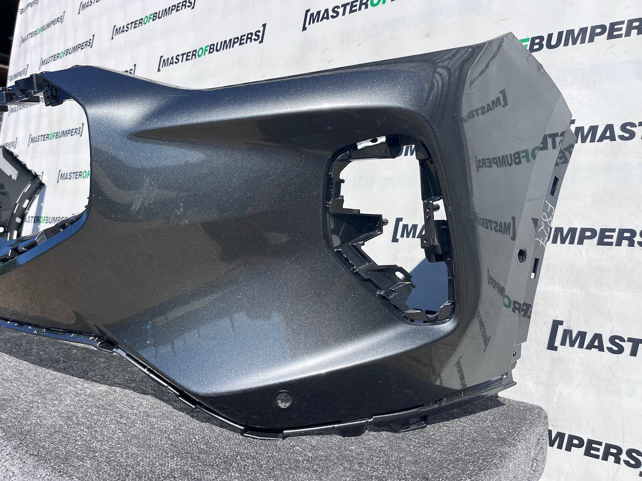 Ford Kuga Titanium Active Mk3 Lift 2024-2027 Front Bumper 6 Pdc Genuine [f827]