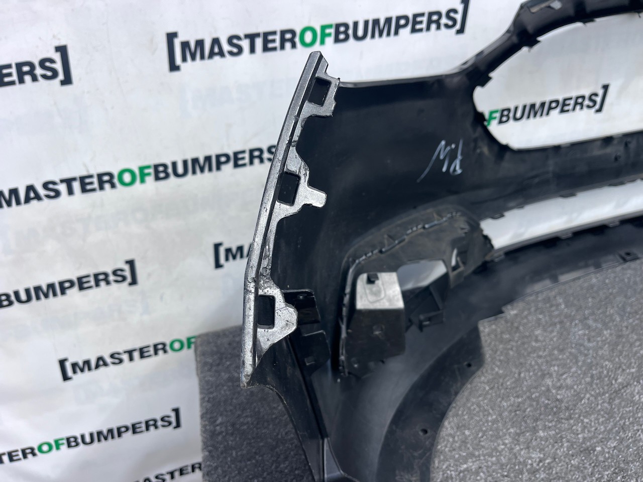 Ford Fiesta Vignale Mk10 Hatchback 2018-2021 Front Bumper No Pdc Genuine [f846]