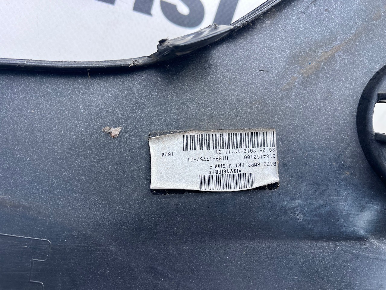 Ford Fiesta Vignale Mk10 Hatchback 2018-2021 Front Bumper No Pdc Genuine [f846]