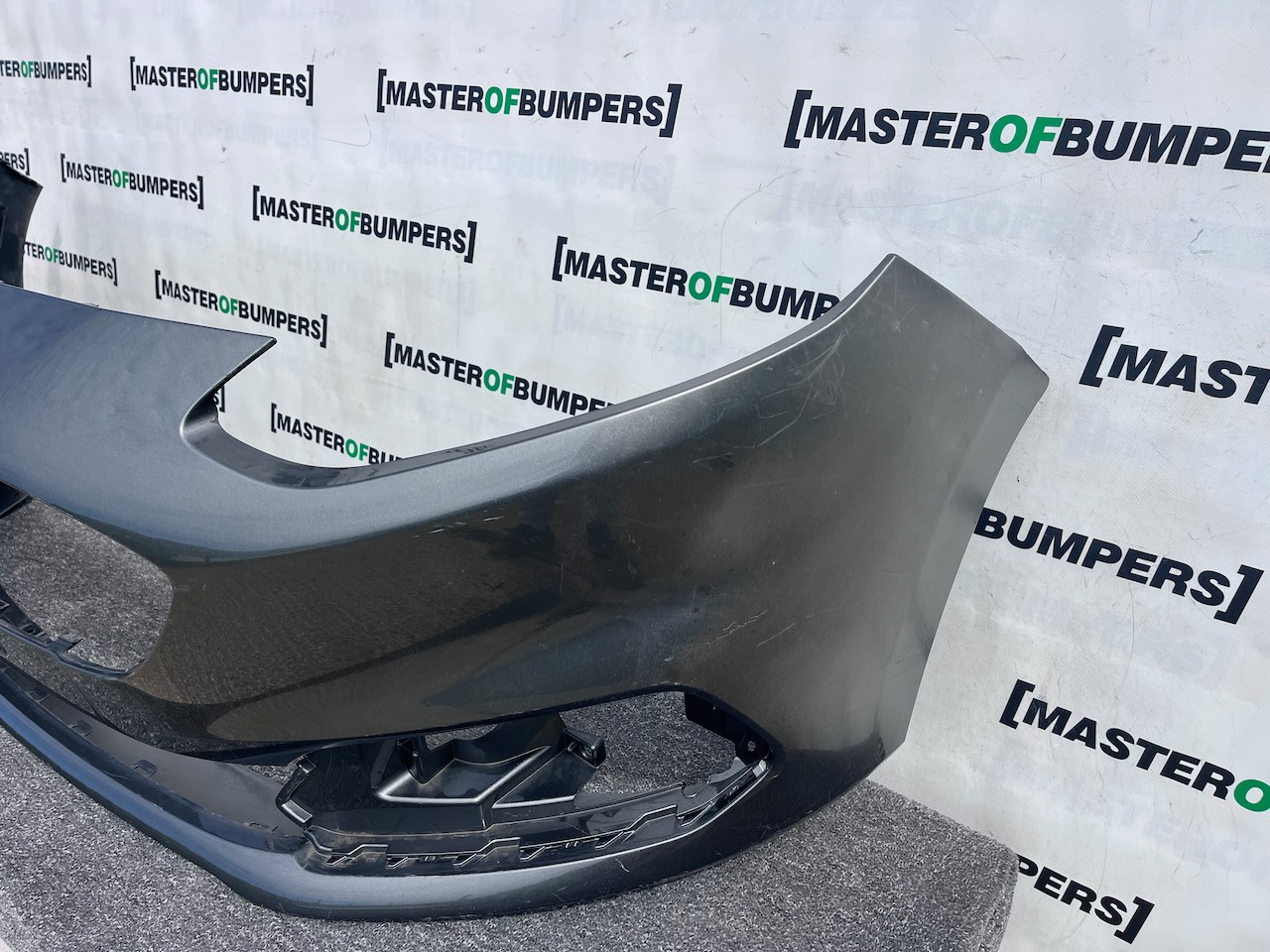 Ford Fiesta Vignale Mk10 Hatchback 2018-2021 Front Bumper No Pdc Genuine [f846]