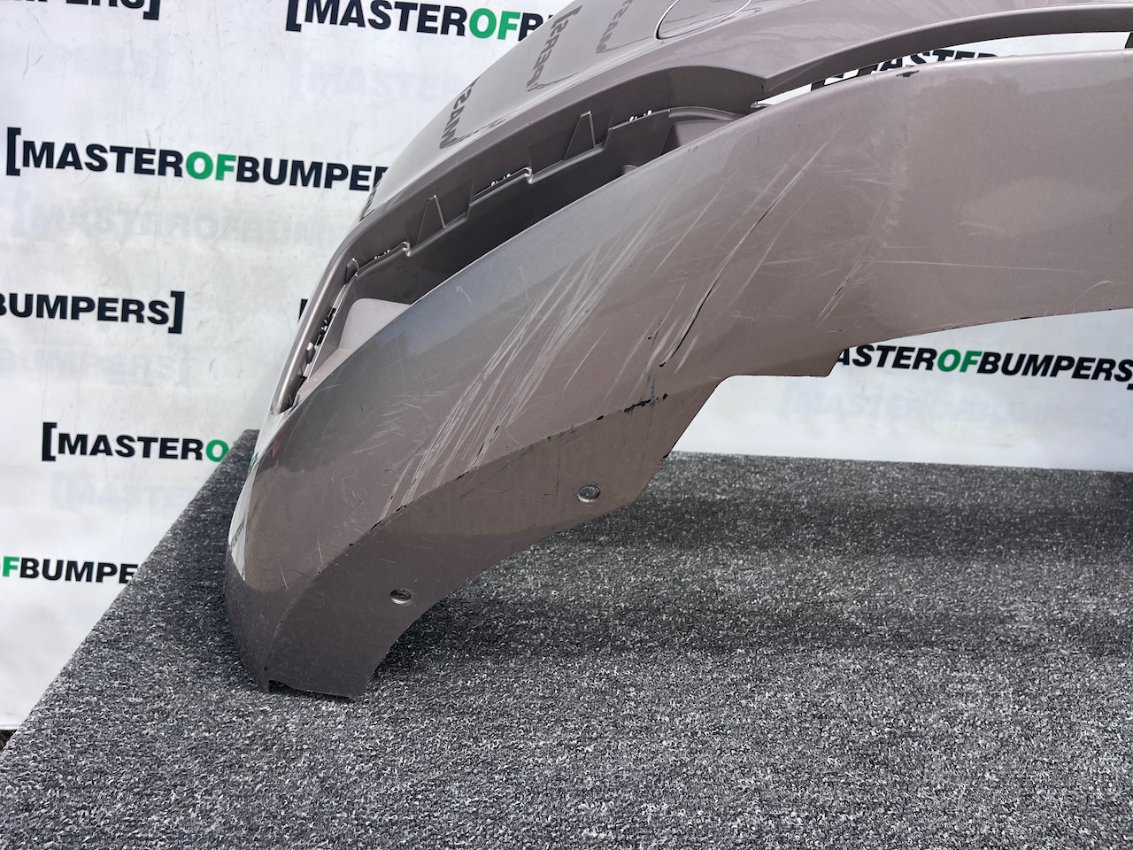 Ford Fiesta Vignale Mk10 Hatchback 2018-2021 Front Bumper Genuine [f840]