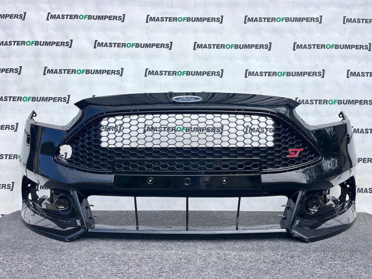Ford Focus St Mk3 Lift Hatchback 2014-2018 Front Bumper +jets Genuine [f845]
