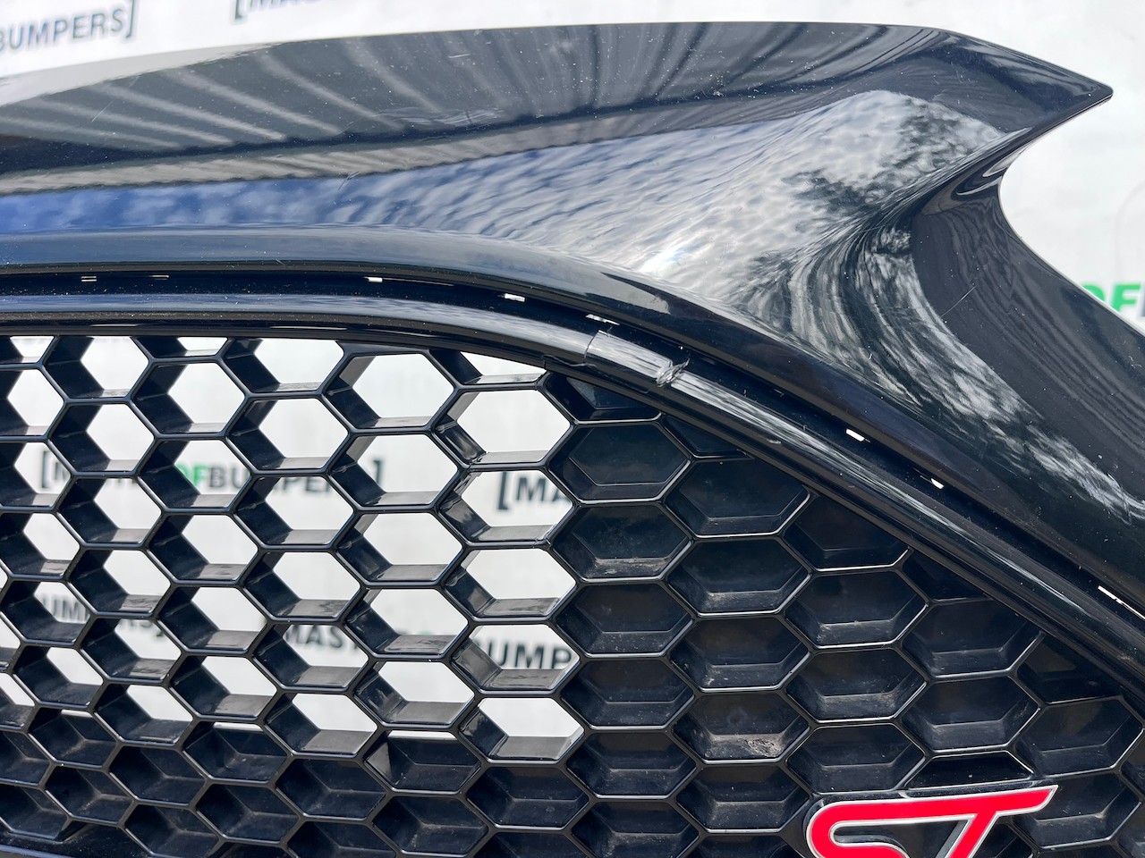 Ford Focus St Mk3 Lift Hatchback 2014-2018 Front Bumper +jets Genuine [f845]