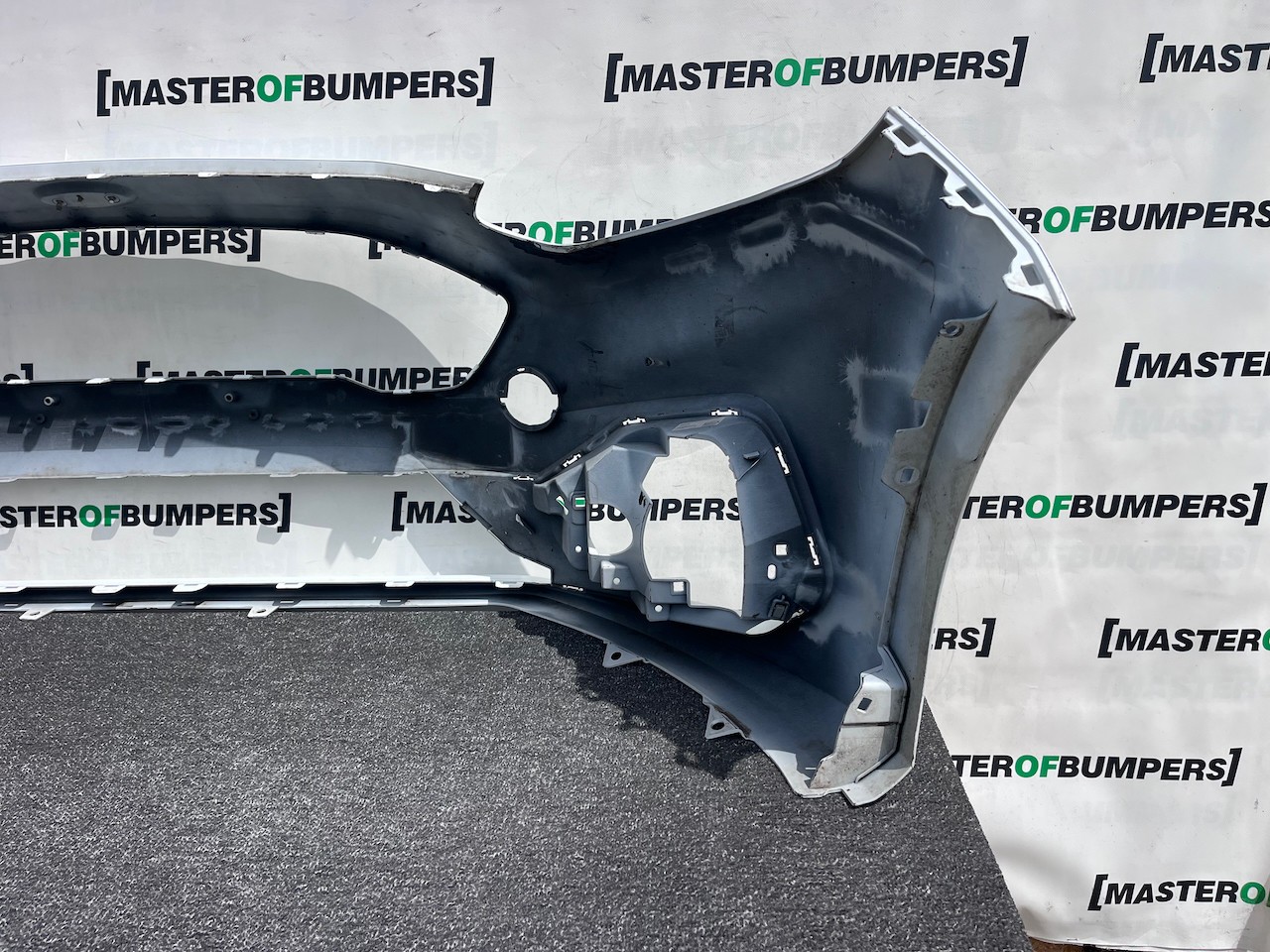 Ford Fiesta St Line Mk10 Hatchback 2017-2021 Front Bumper No Pdc Genuine [f857]