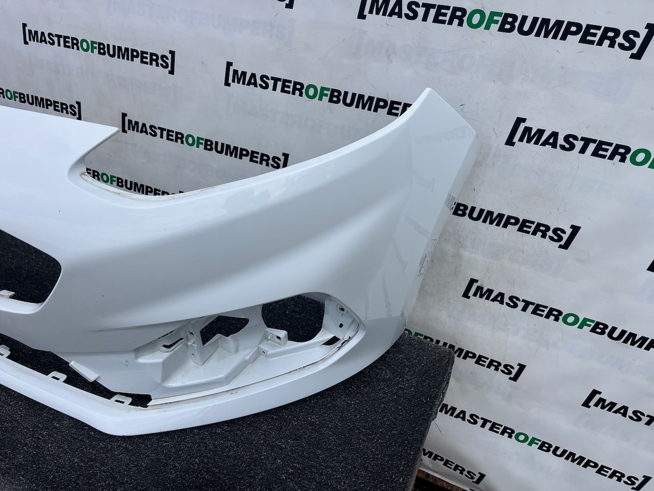 Ford Fiesta St Line Mk10 Hatchback 2017-2021 Front Bumper No Pdc Genuine [f857]