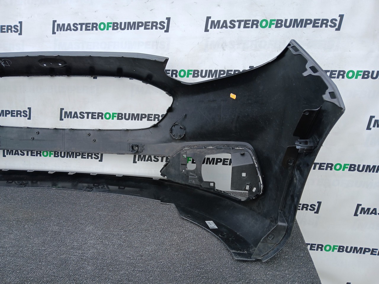 Ford Fiesta Vignale Mk10 Hatchback 2018-2021 Front Bumper 6 Pdc Genuine [f861]