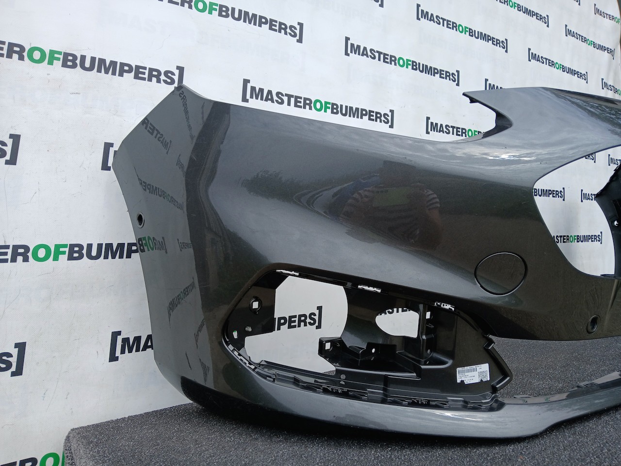 Ford Fiesta Vignale Mk10 Hatchback 2018-2021 Front Bumper 6 Pdc Genuine [f861]