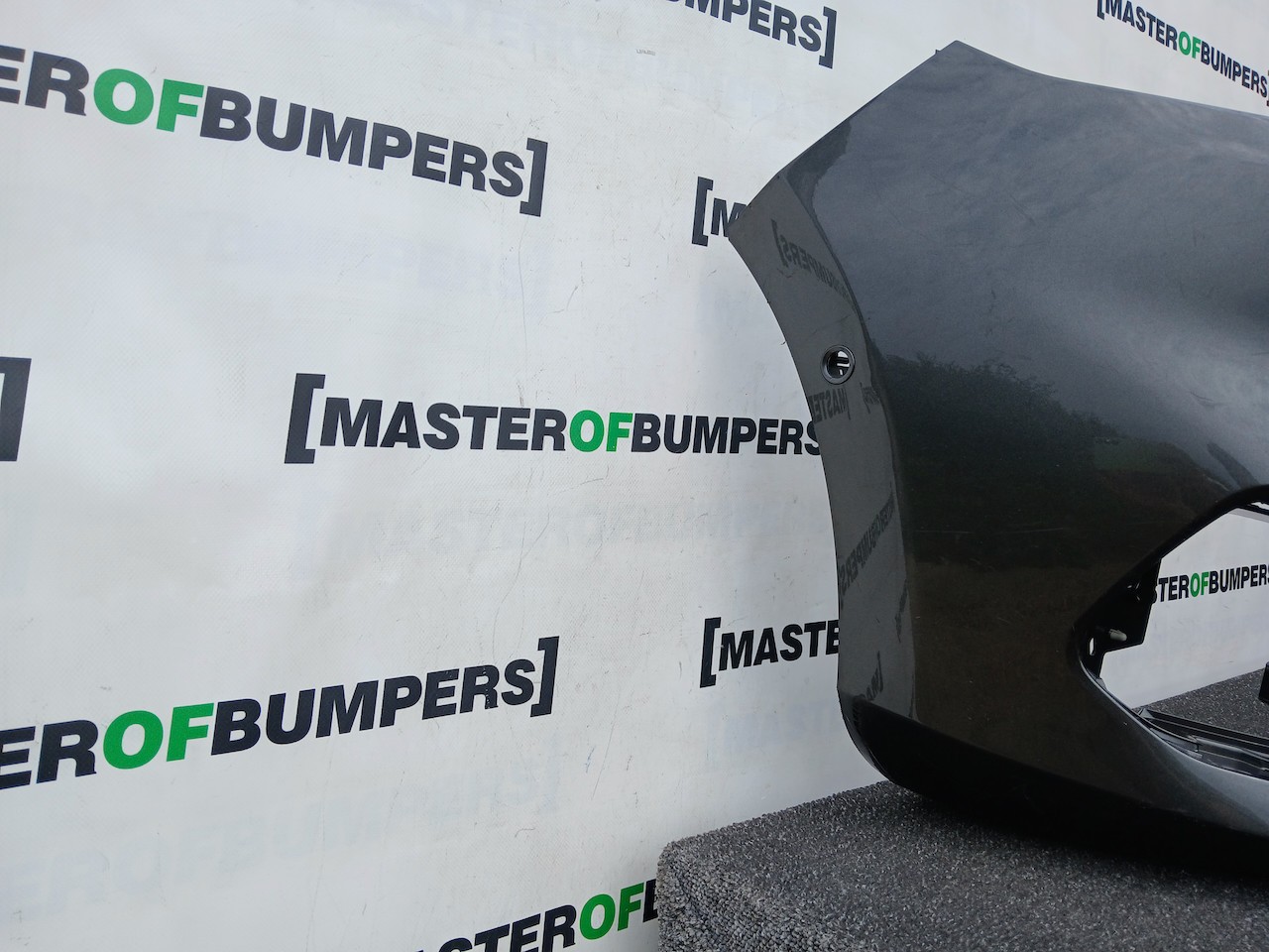 Ford Fiesta Vignale Mk10 Hatchback 2018-2021 Front Bumper 6 Pdc Genuine [f861]