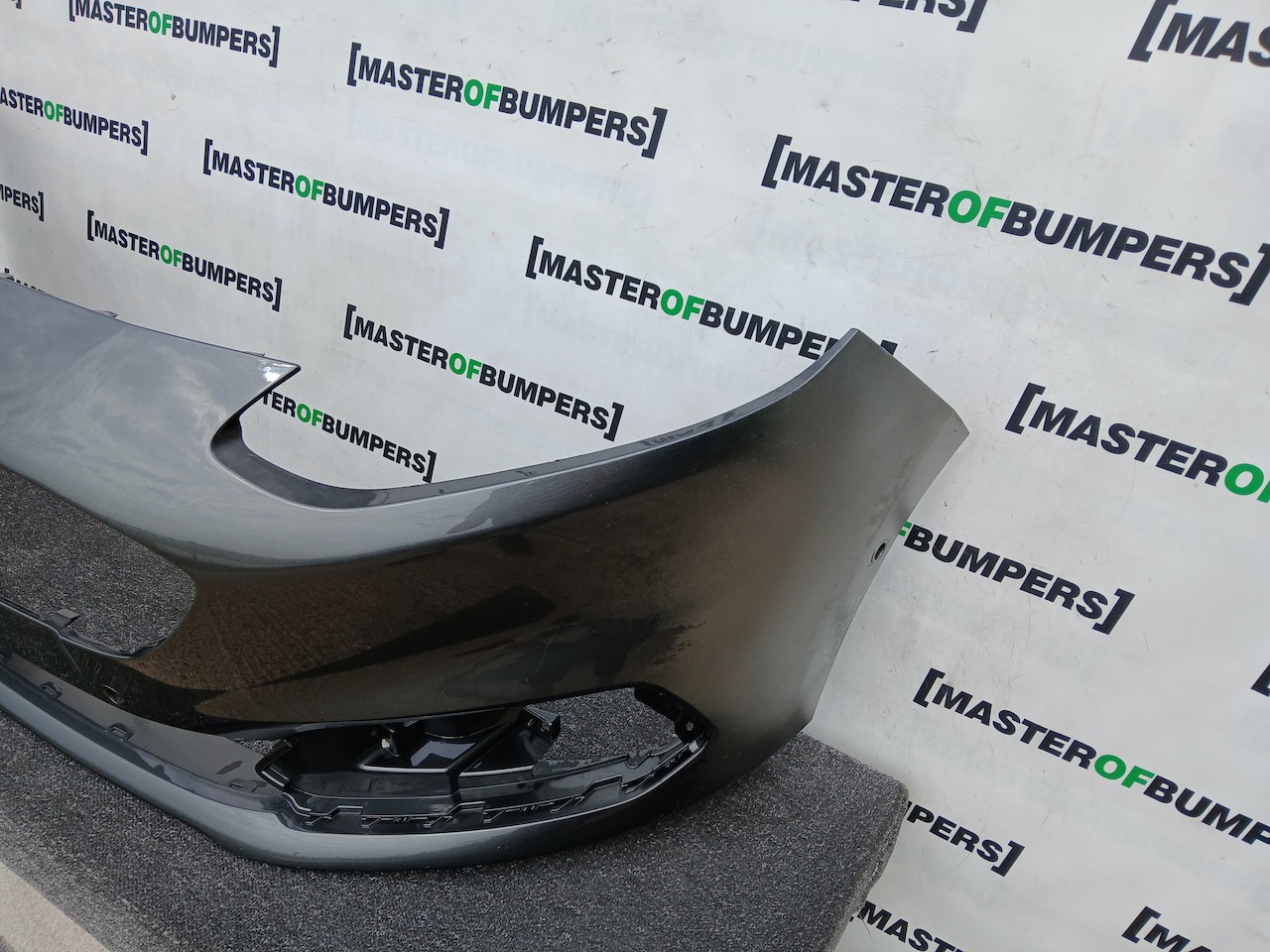 Ford Fiesta Vignale Mk10 Hatchback 2018-2021 Front Bumper 6 Pdc Genuine [f861]
