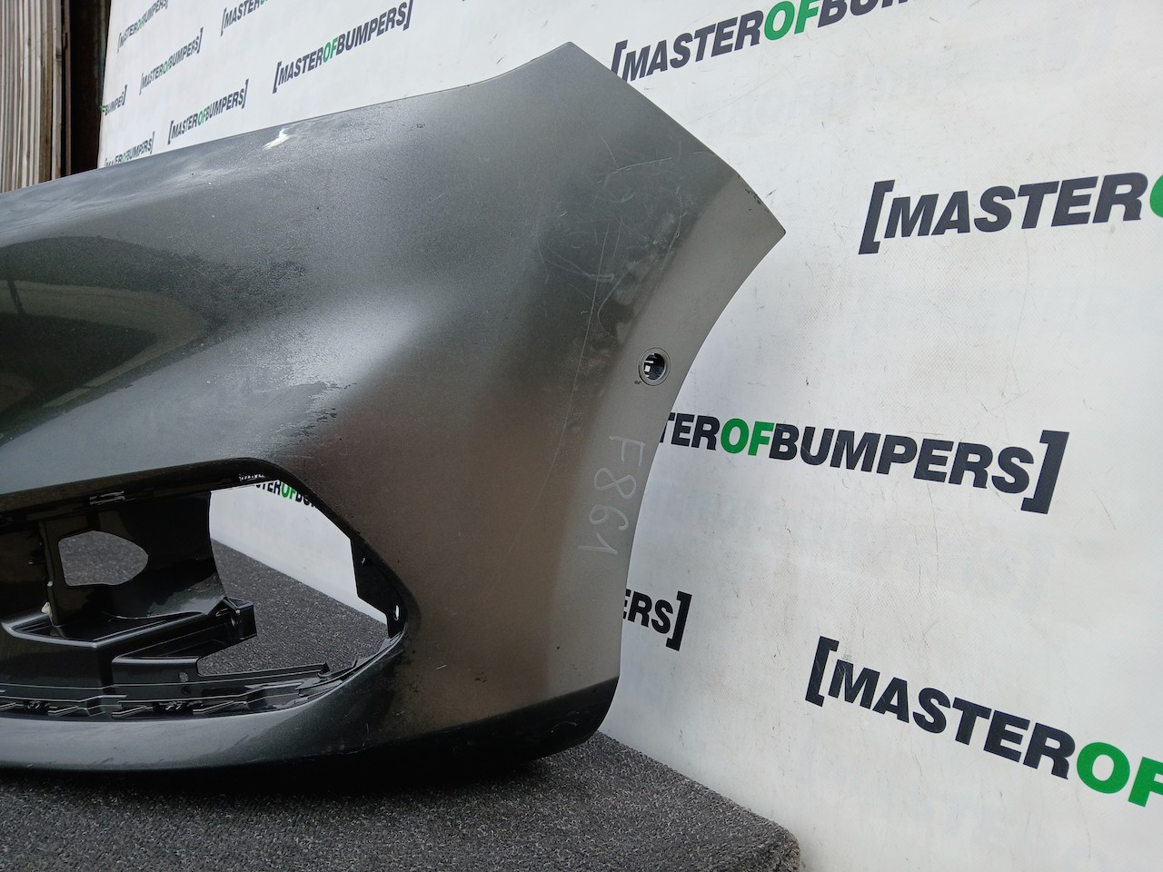 Ford Fiesta Vignale Mk10 Hatchback 2018-2021 Front Bumper 6 Pdc Genuine [f861]