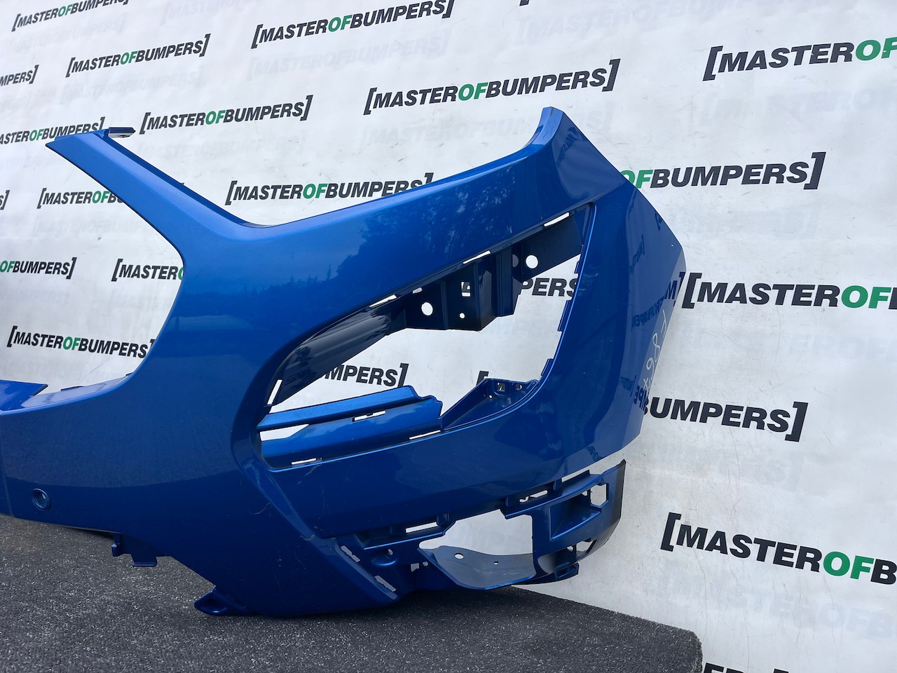 Ford Ecosport Titanium St Line 2018-2023 Front Bumper Pdc Genuine [f867]