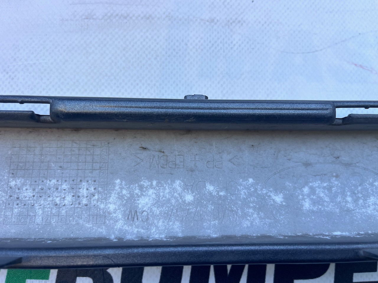 Ford B Max Titanium Hatchback 2012-2017 Front Bumper No Pdc Genuine [f877]