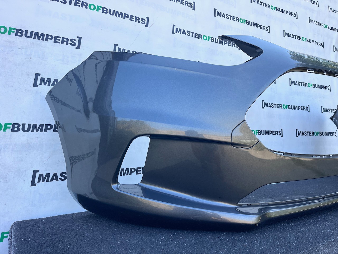 Ford B Max Titanium Hatchback 2012-2017 Front Bumper No Pdc Genuine [f877]