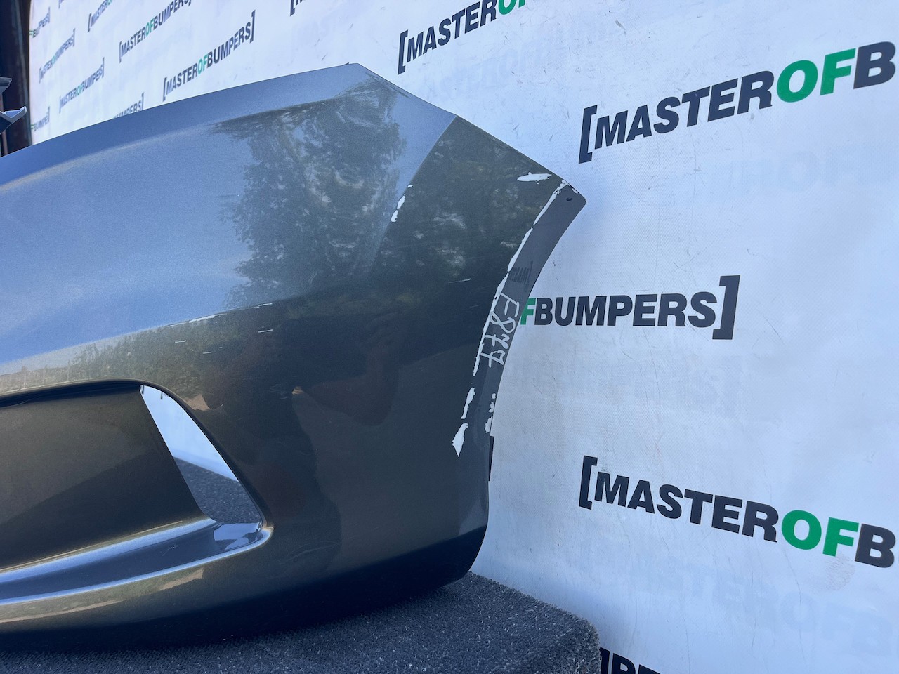 Ford B Max Titanium Hatchback 2012-2017 Front Bumper No Pdc Genuine [f877]