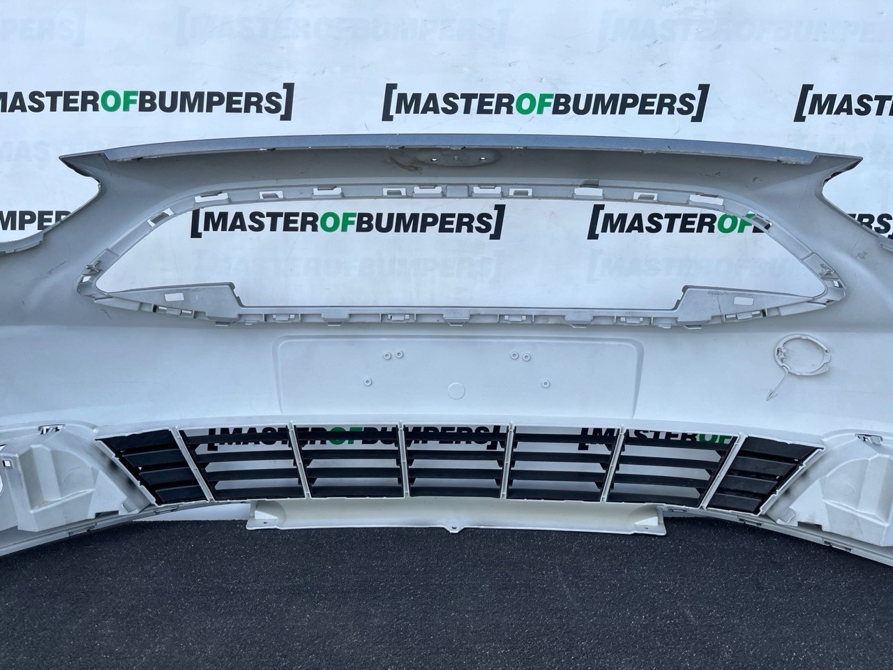 Ford C Max Grand C Max Titanium Mk2 2015-2019 Front Bumper No Pdc Genuine [f891]