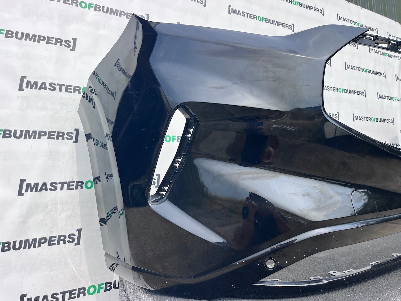 Ford Transit Custom Van 280 Limited 2024-2027 Front Bumper 4 Pdc Genuine [f885]