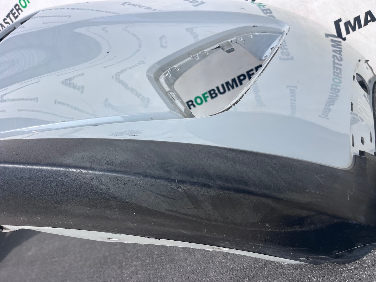 Ford Fiesta Active X Mk10 Hatchback 2018-2022 Front Bumper Genuine [f886]