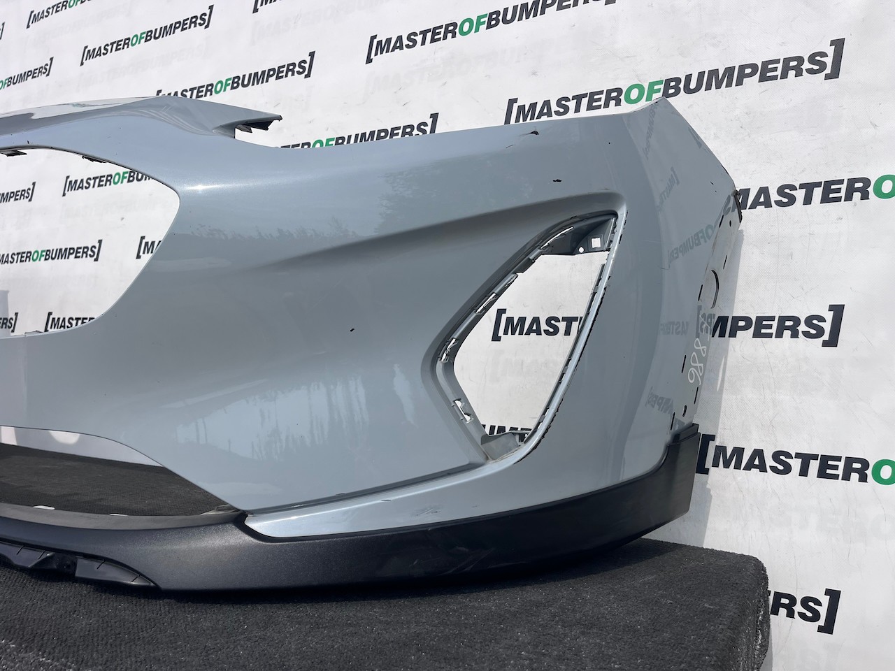 Ford Fiesta Active X Mk10 Hatchback 2018-2022 Front Bumper Genuine [f886]