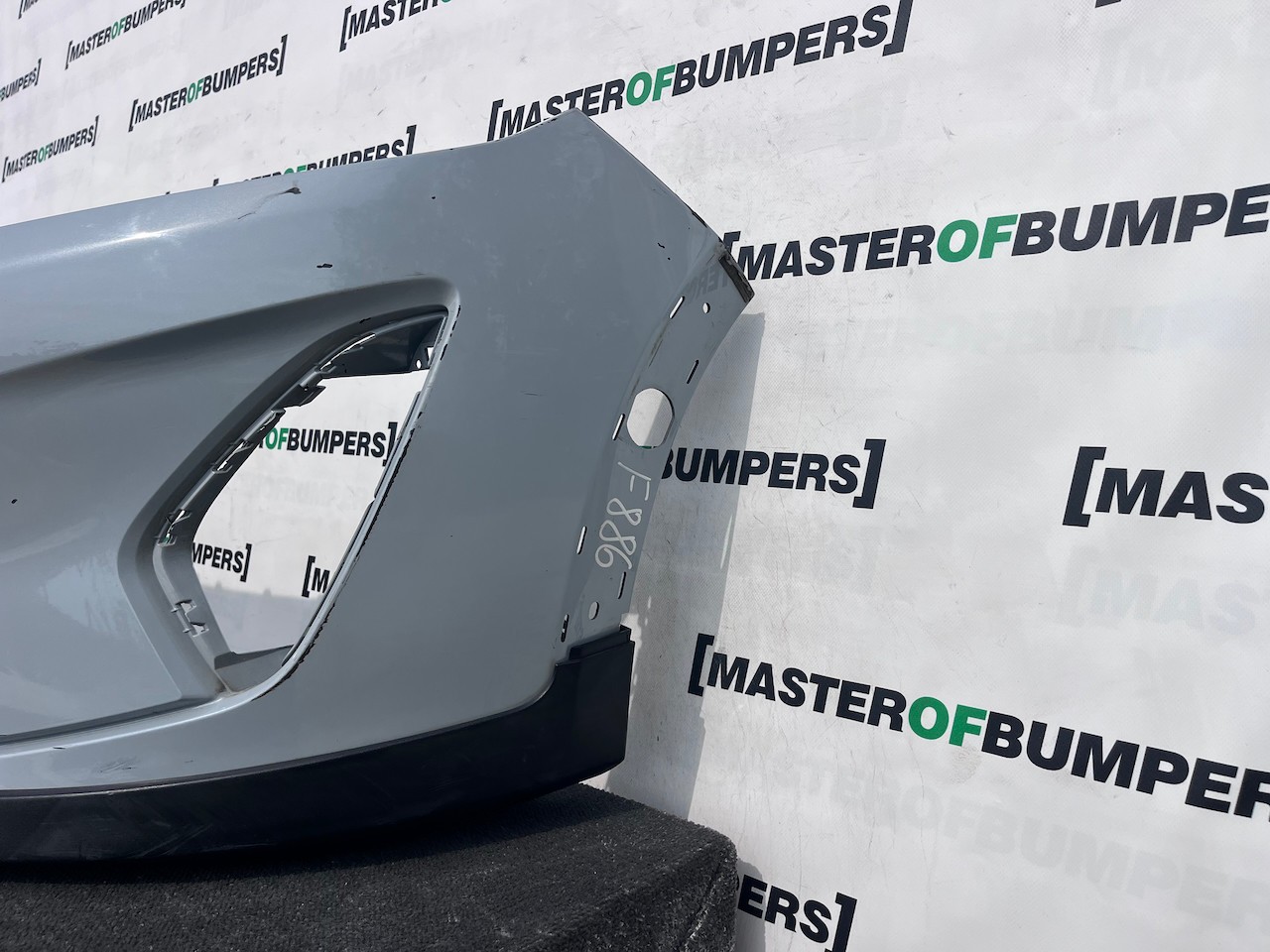 Ford Fiesta Active X Mk10 Hatchback 2018-2022 Front Bumper Genuine [f886]