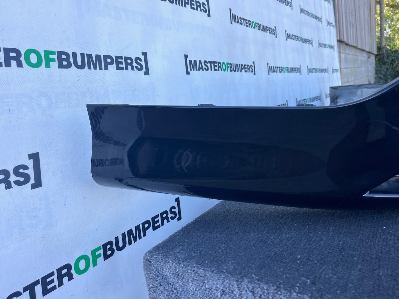 Ford Focus St Mk3 Estate Only 2012-2017 Rear Bumper 4 Pdc Genuine [f889]