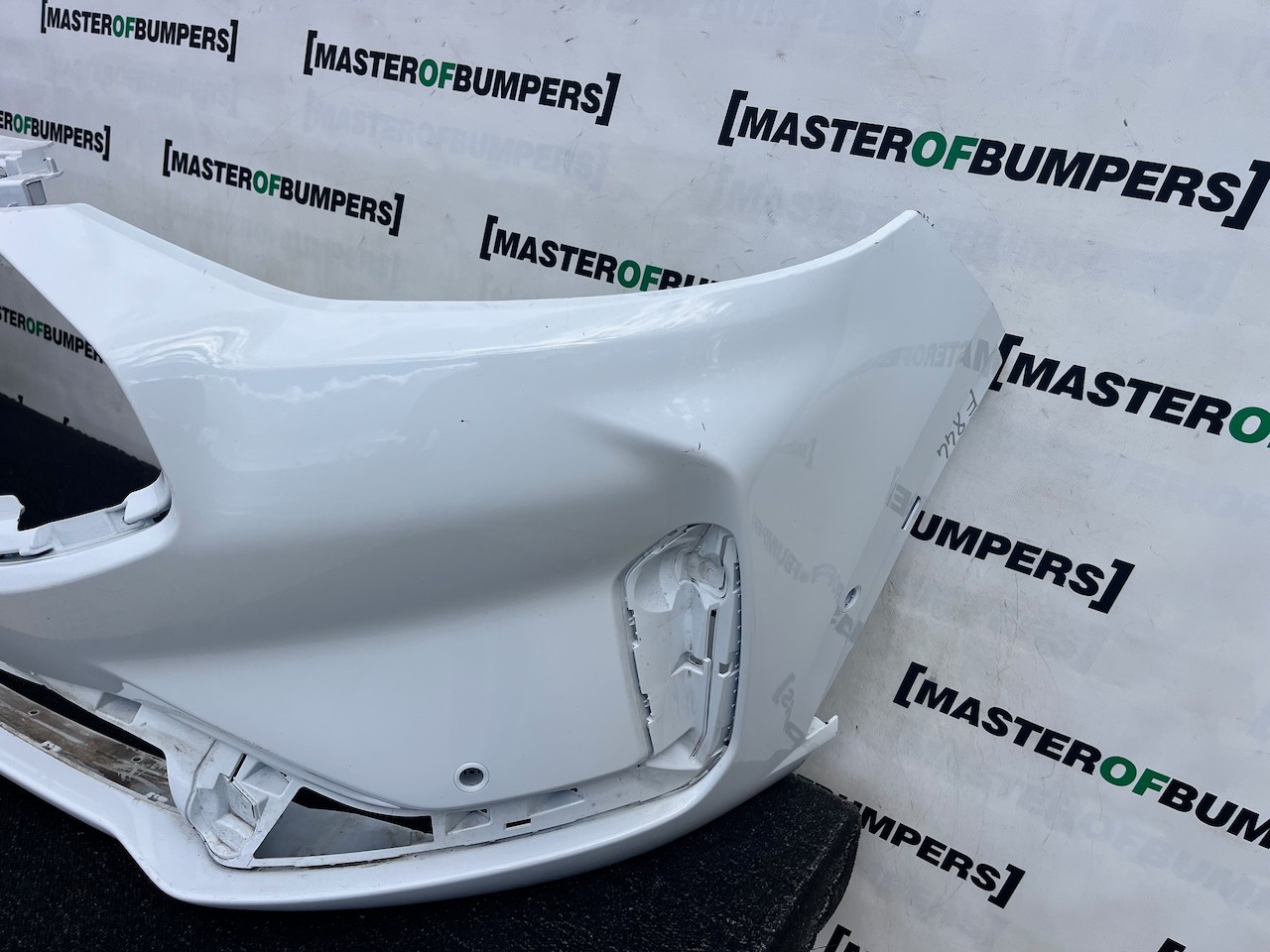 Ford Kuga St Line Mk3 Lift 2024-2027 Front Bumper 6 Pdc Genuine [f844]