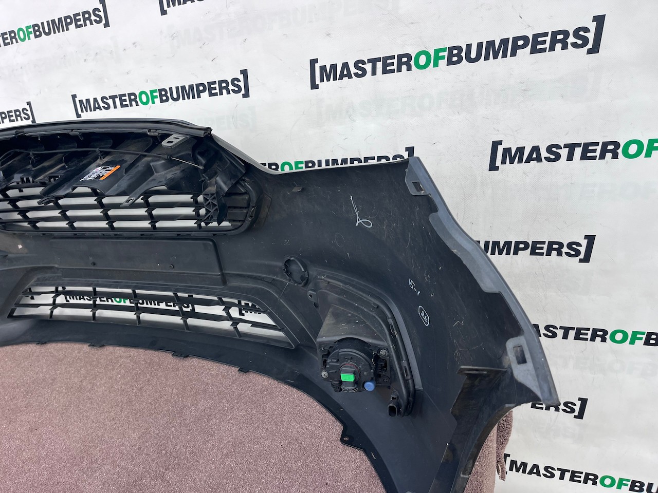 Ford Transit Courier Van 2019-2023 Front Bumper No Pdc Genuine [f909]