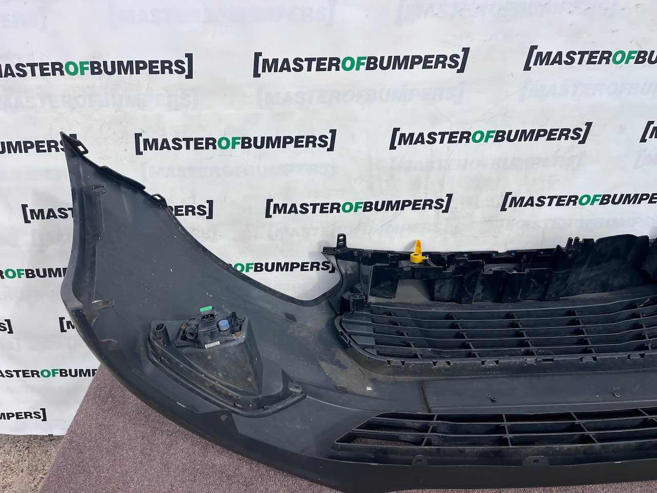Ford Transit Courier Van 2019-2023 Front Bumper No Pdc Genuine [f909]