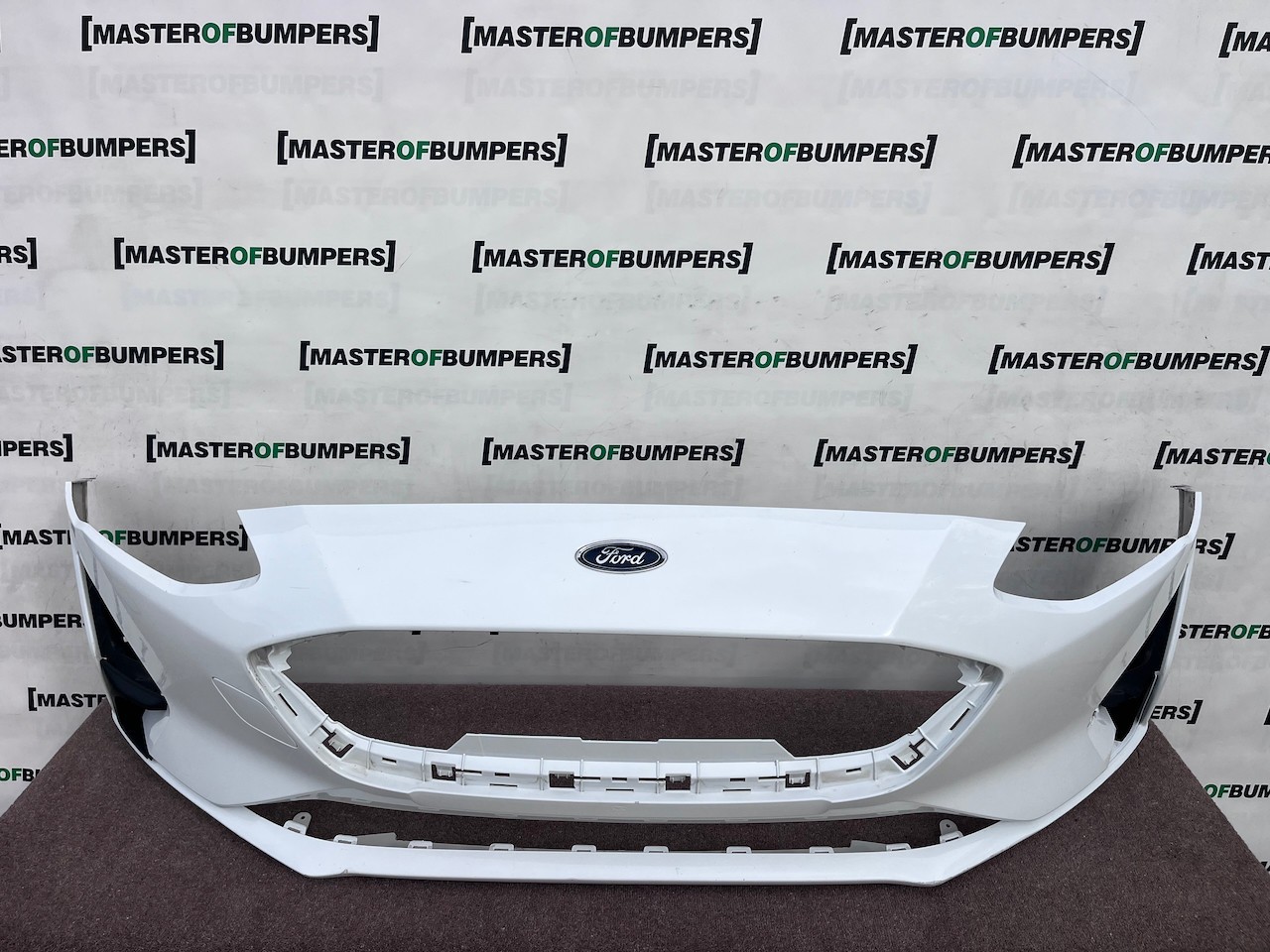 Ford Focus Titanium Se Mk4 Hatchbac 2018-2022 Front Bumper No Pdc Genuine [f910]