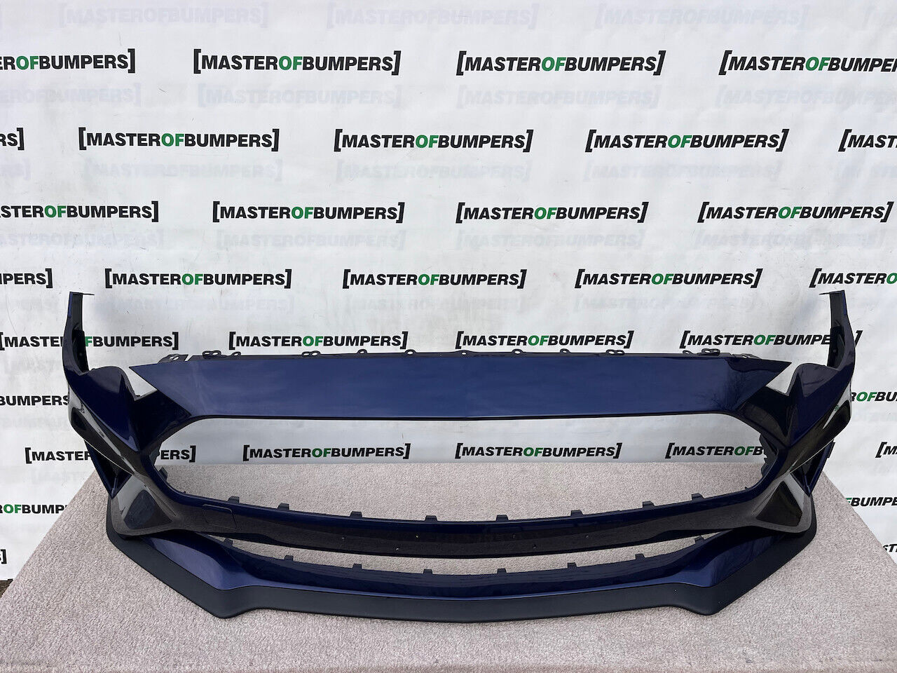 Ford Mustang Gt 5.0 V8 Coupe Cabrio 2018-2023 Front Bumper Genuine [f571]