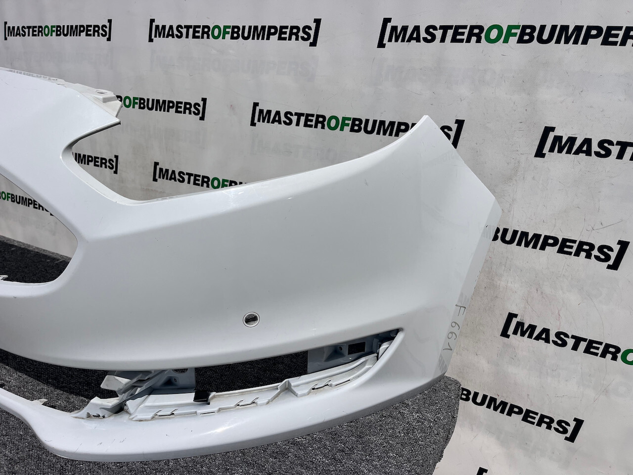 Ford Galaxy Titanium Zetec Mk3 2015-2019 Front Bumper 4 Pdc Genuine [f661]