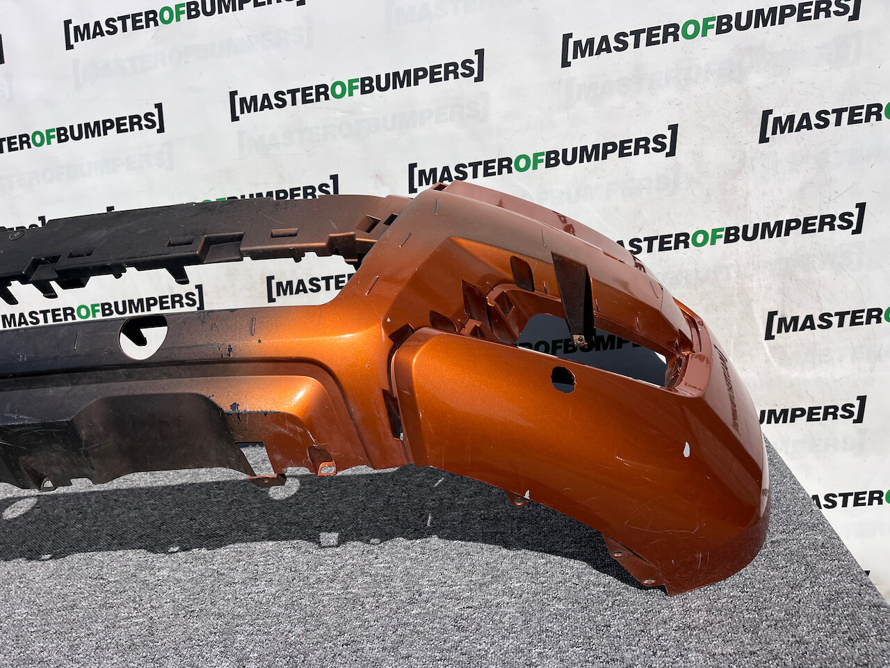 Ford Ranger Wildtrack Mk5 Lift 2016-2019 Front Bumper 4 Pdc Genuine [f668]